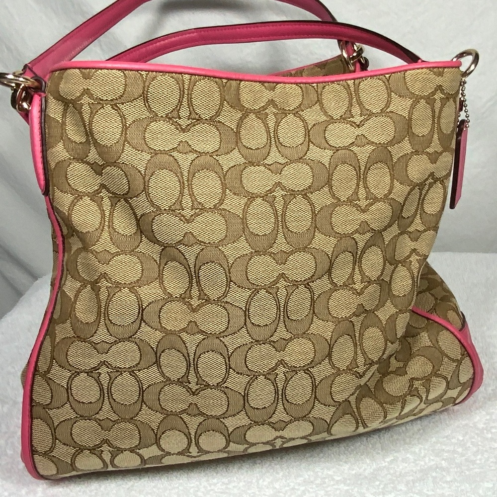 Coach Signature Phoebe Shoulder Bag - Picture 2 of 16